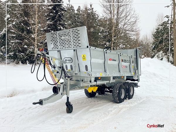 Traktorit ja maatalouskoneet